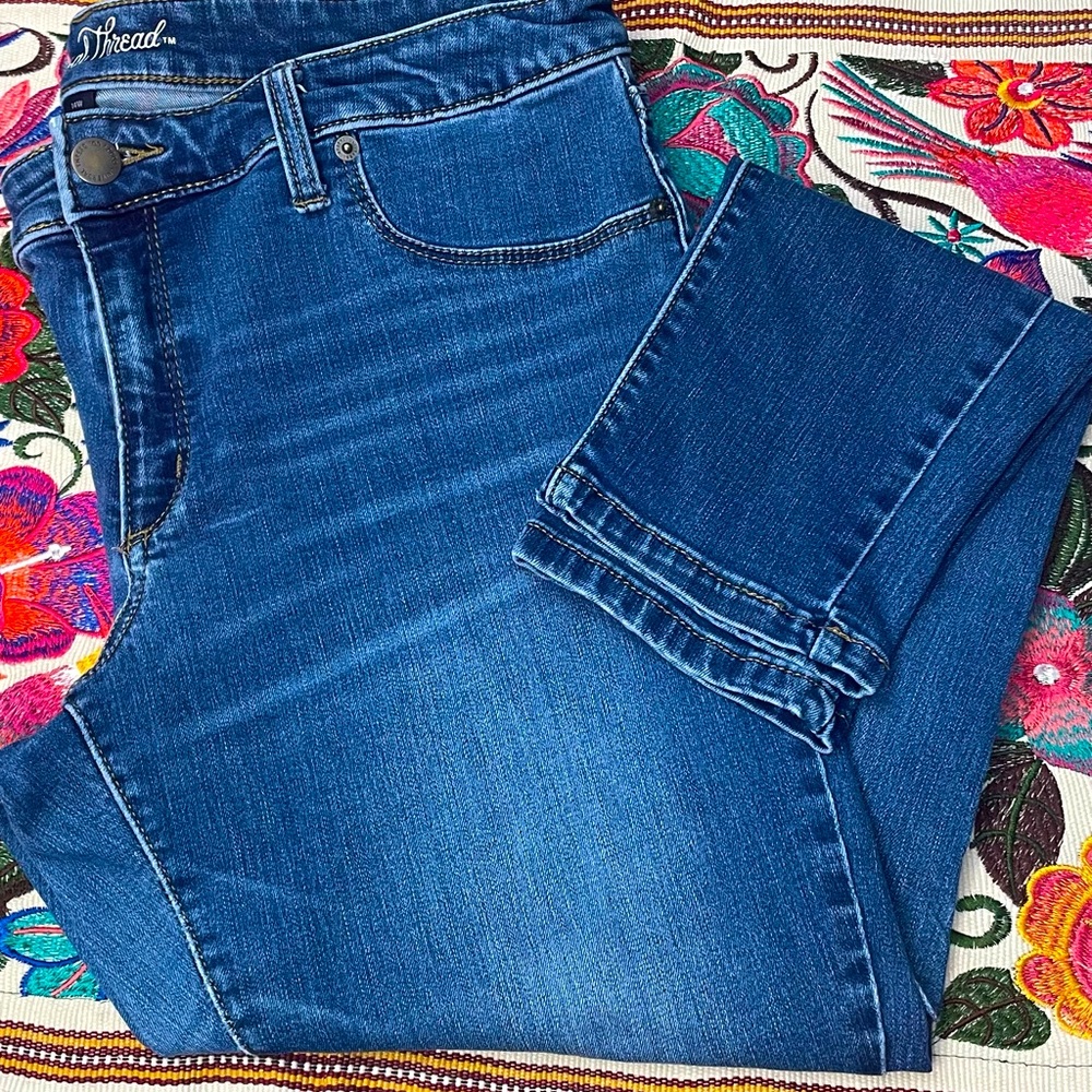 Plus size Universal Thread Skinny jeans Medium light wash used great condition